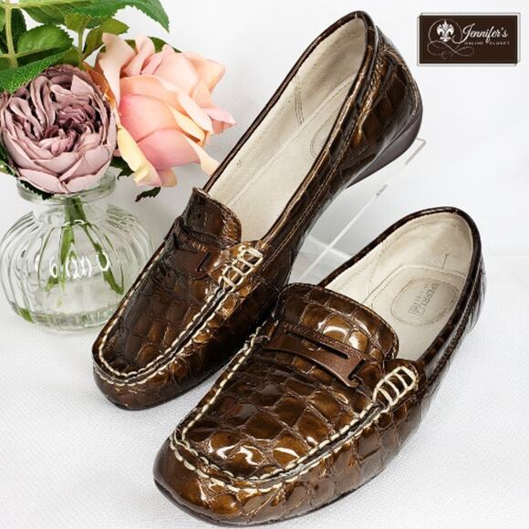 3/$30 Sperry Top-Sider Women's Chatham Bronze Croc Loafers - Picture 3 of 14